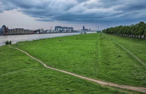 Poller Wiesen Panorama