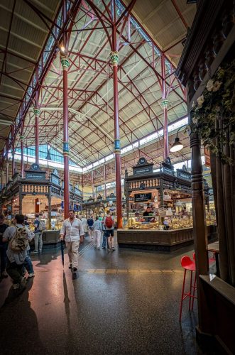 Imposante Markthalle