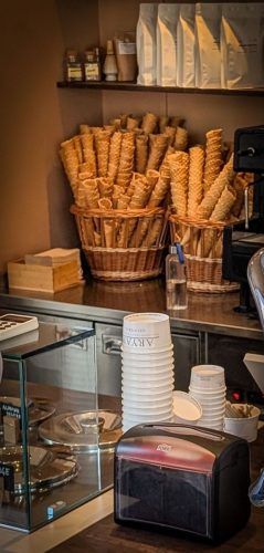 ARYAM Gelateria