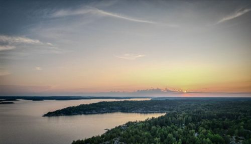 Sonnenuntergang überm Schärengarten