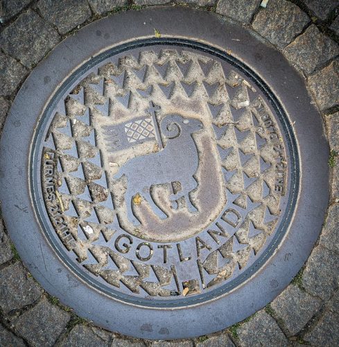 Passende Gullydeckel